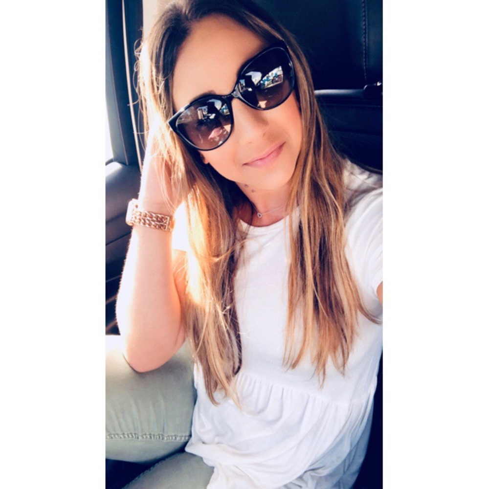 Meet your Posher, Ashley